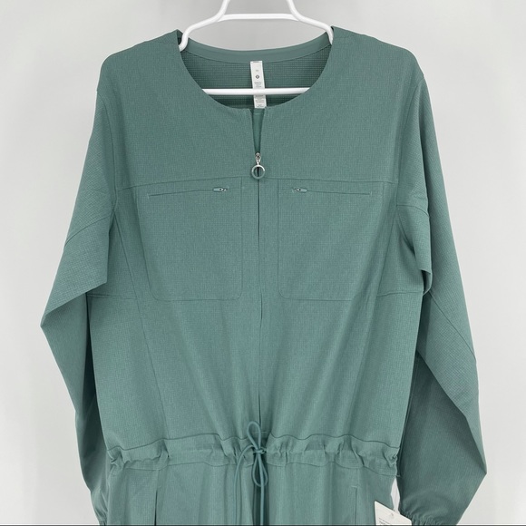 LULULEMON NWT VENTLIGHT ZIPPERED JUMPSUIT TIDEWATER TEAL 14 - Picture 10 of 14